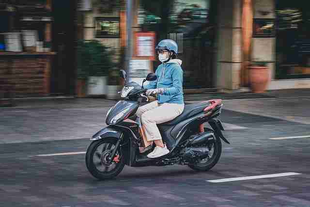 鉴黄师官网入口粉丝狂欢全景复盘：高光瞬间速览  第2张